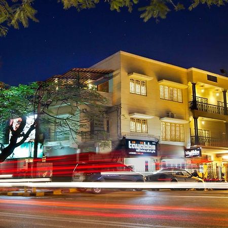 Amber Inn Μπανγκαλόρ Εξωτερικό φωτογραφία